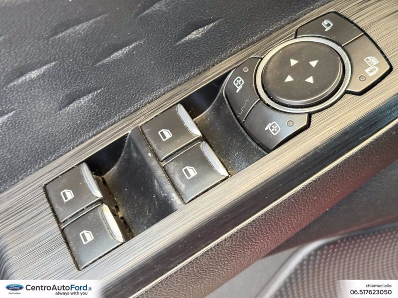 Ford Kuga usata a Roma (20)