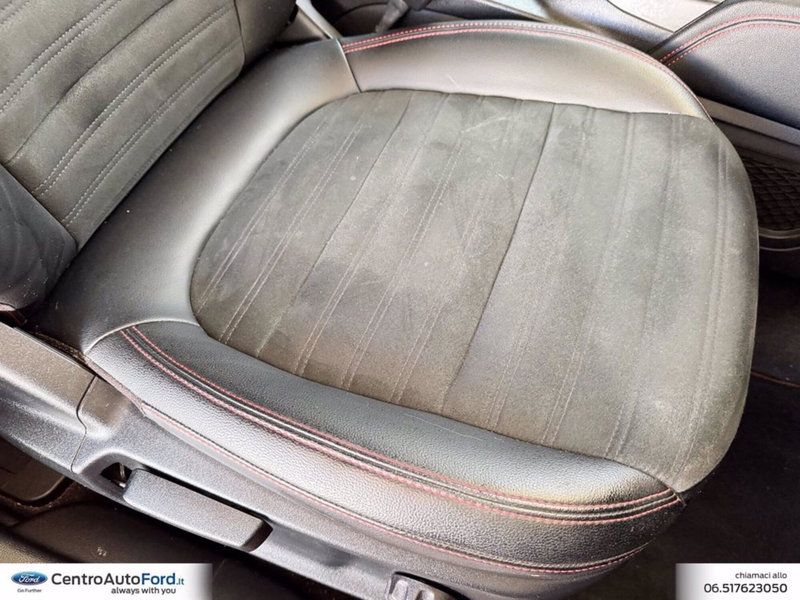 Ford Kuga usata a Roma (8)