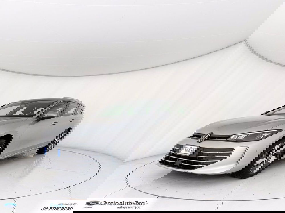 Volkswagen Passat usata a Roma