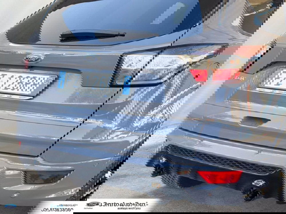 Ford Kuga usata a Roma (17)