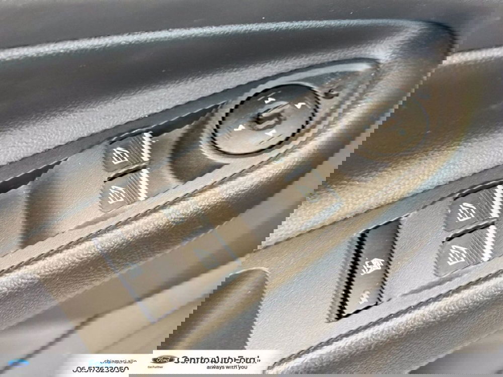 Ford Kuga usata a Roma (19)