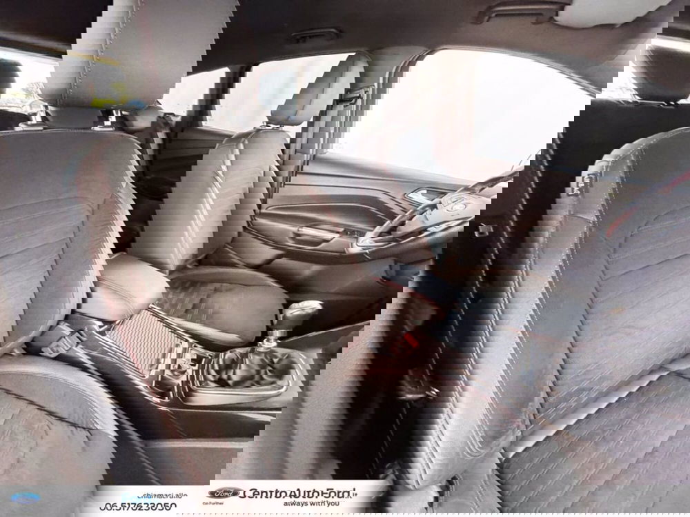 Ford Kuga usata a Roma (7)