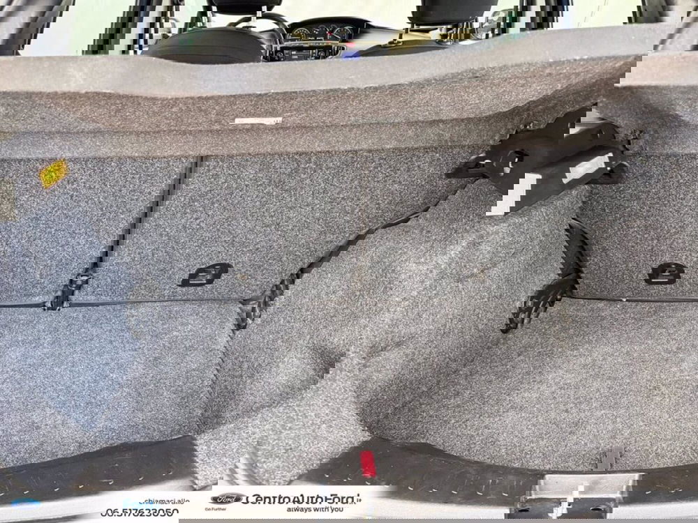 Lancia Ypsilon usata a Roma (11)