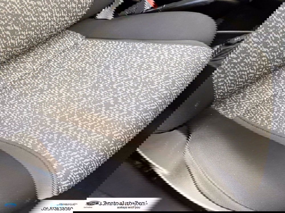 Lancia Ypsilon usata a Roma (8)