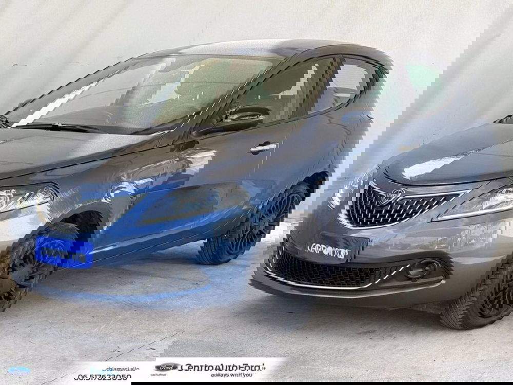 Lancia Ypsilon usata a Roma