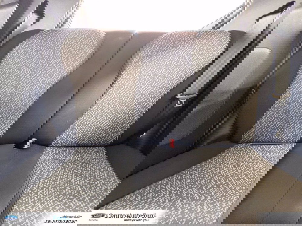 Lancia Ypsilon usata a Roma (9)