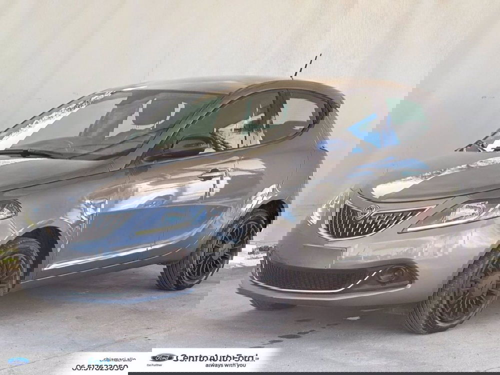 Lancia Ypsilon usata a Roma