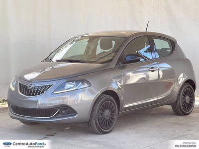 Lancia Ypsilon 1.0 FireFly 5 porte S&amp;S Hybrid Silver Plus del 2022 usata a Albano Laziale