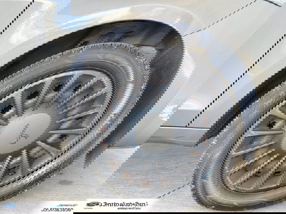 Lancia Ypsilon usata a Roma (13)