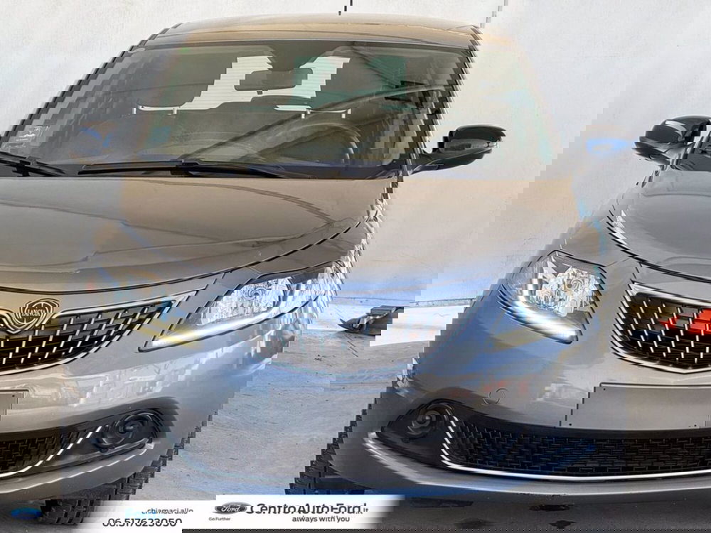 Lancia Ypsilon usata a Roma (2)