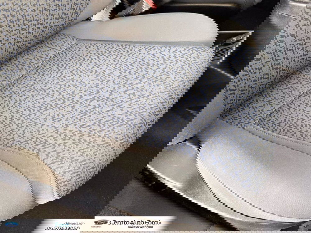 Lancia Ypsilon usata a Roma (8)