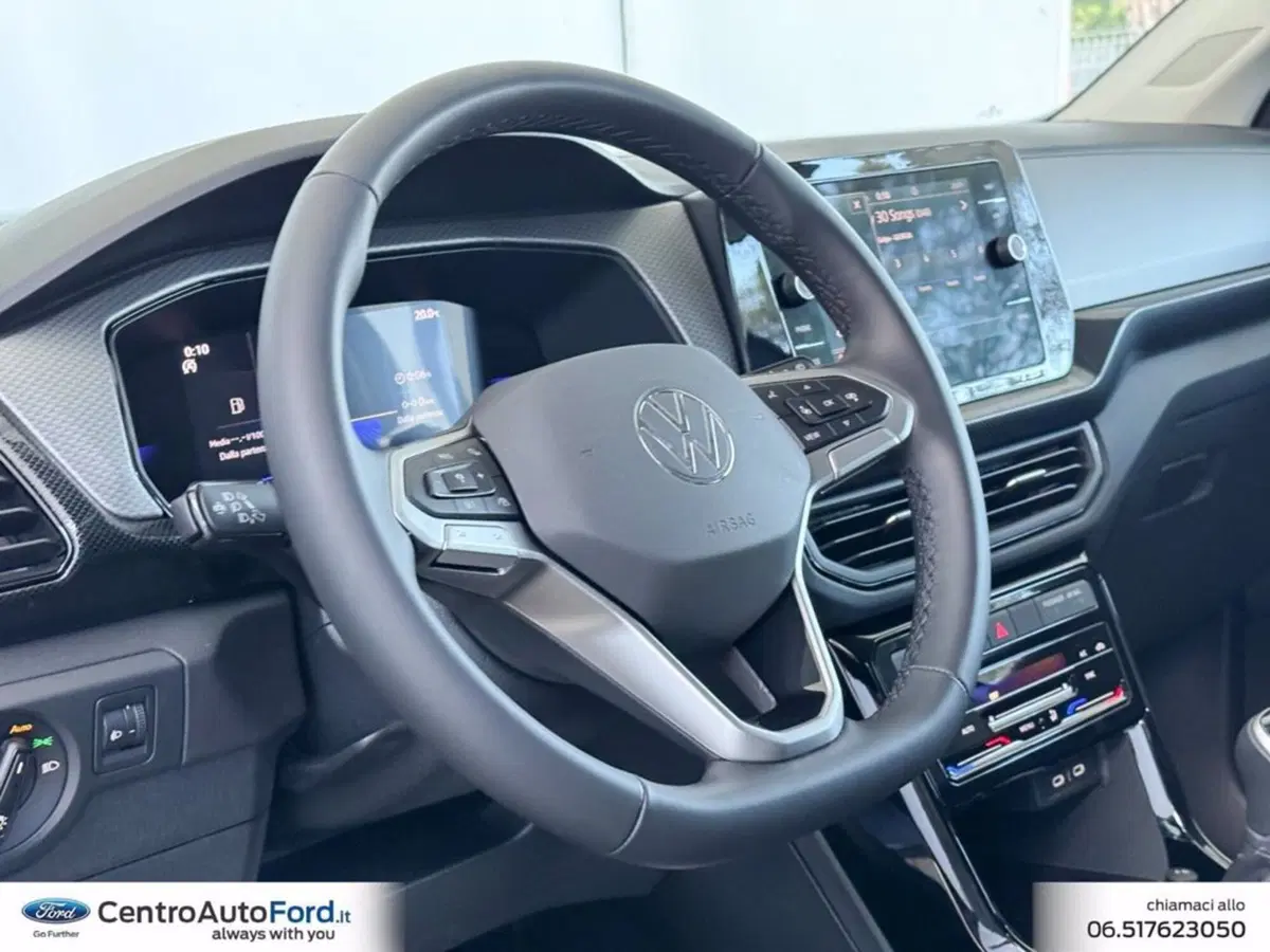 Volkswagen T-Cross nuova a Roma (18)