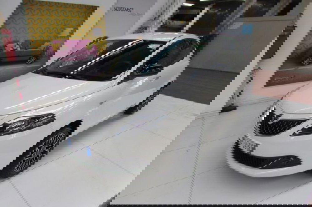 Lancia Ypsilon usata a Milano