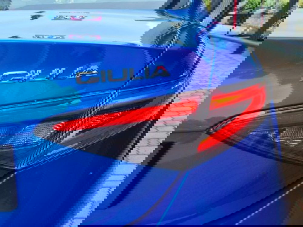 Alfa Romeo Giulia nuova a Monza e Brianza (15)