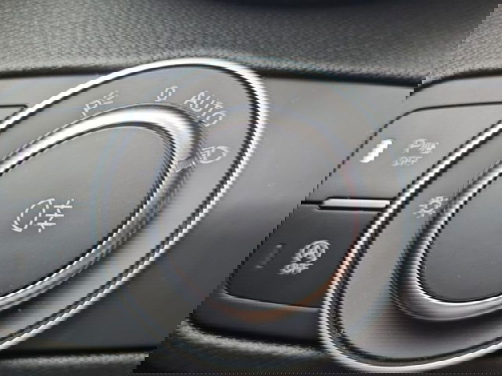 Alfa Romeo Giulia nuova a Monza e Brianza (19)