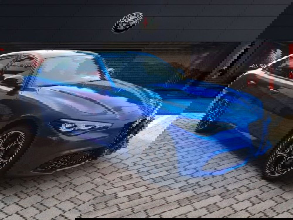 Alfa Romeo Giulia nuova a Monza e Brianza (3)