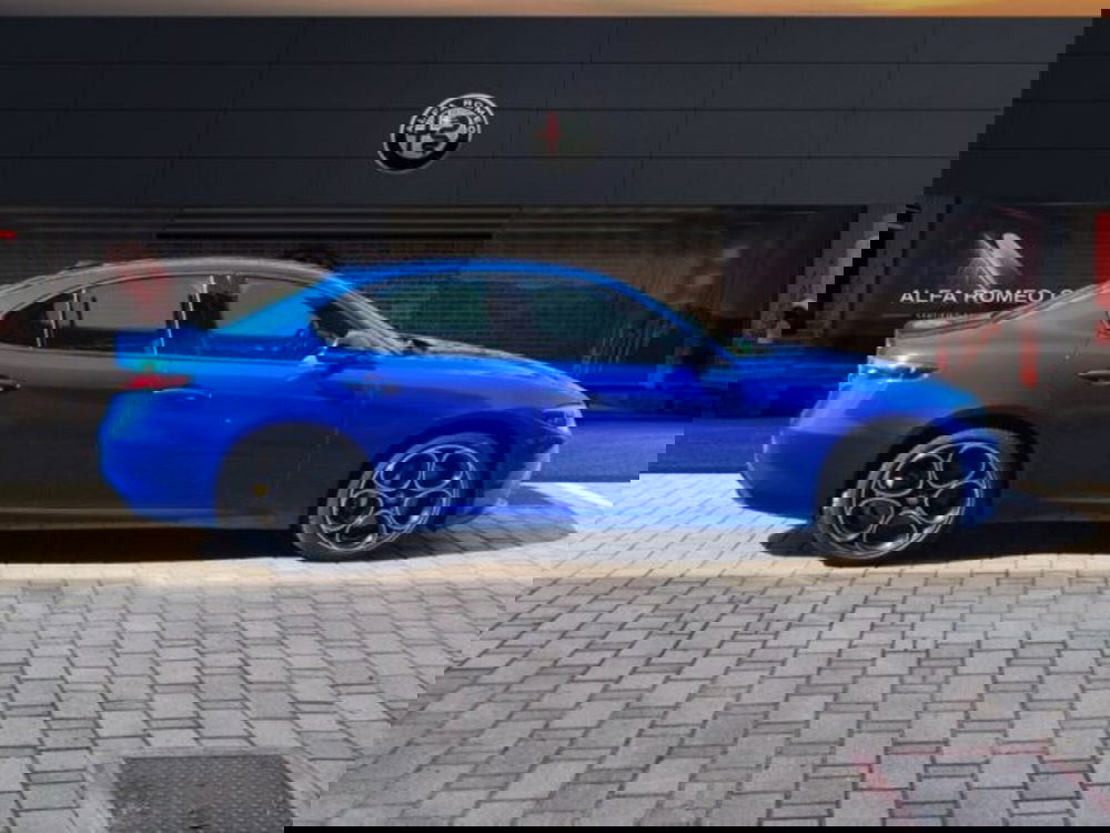 Alfa Romeo Giulia nuova a Monza e Brianza (4)