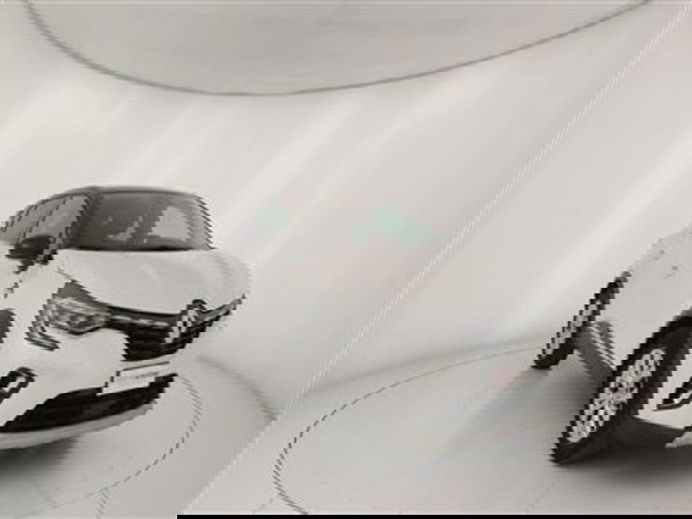 Renault Captur usata a Bari (11)