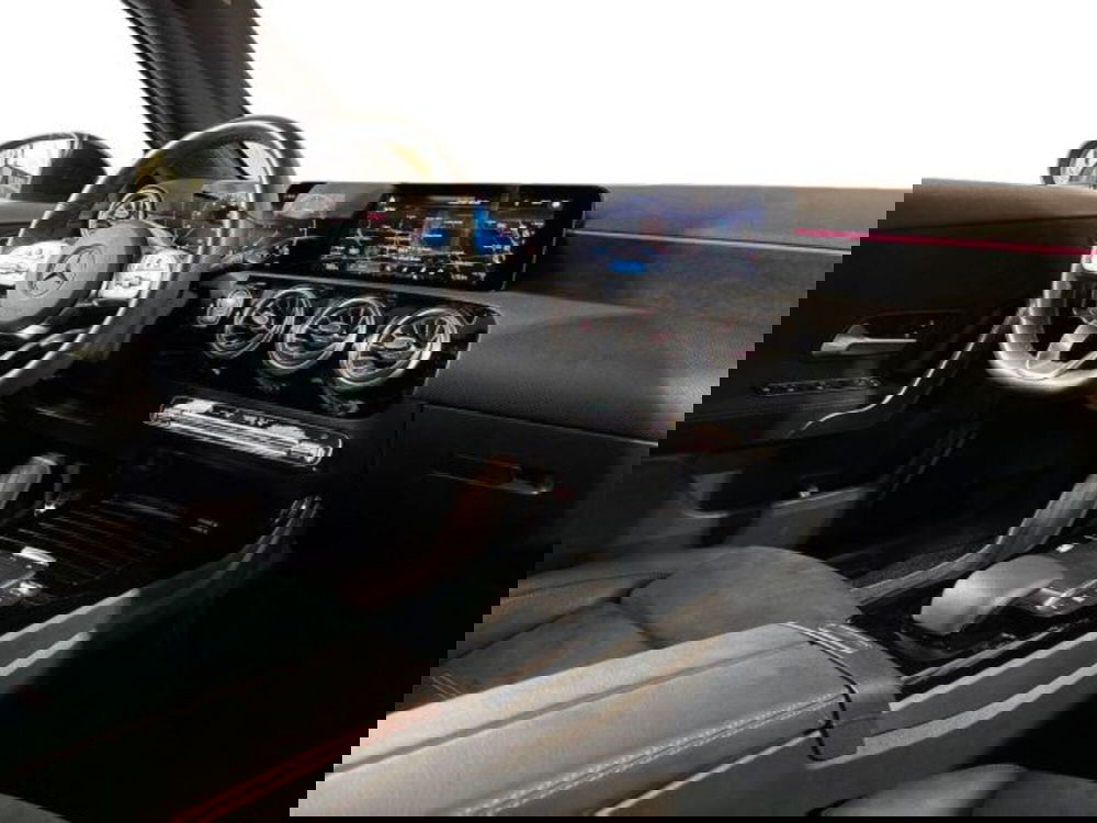 Mercedes-Benz Classe A usata a Bologna (15)