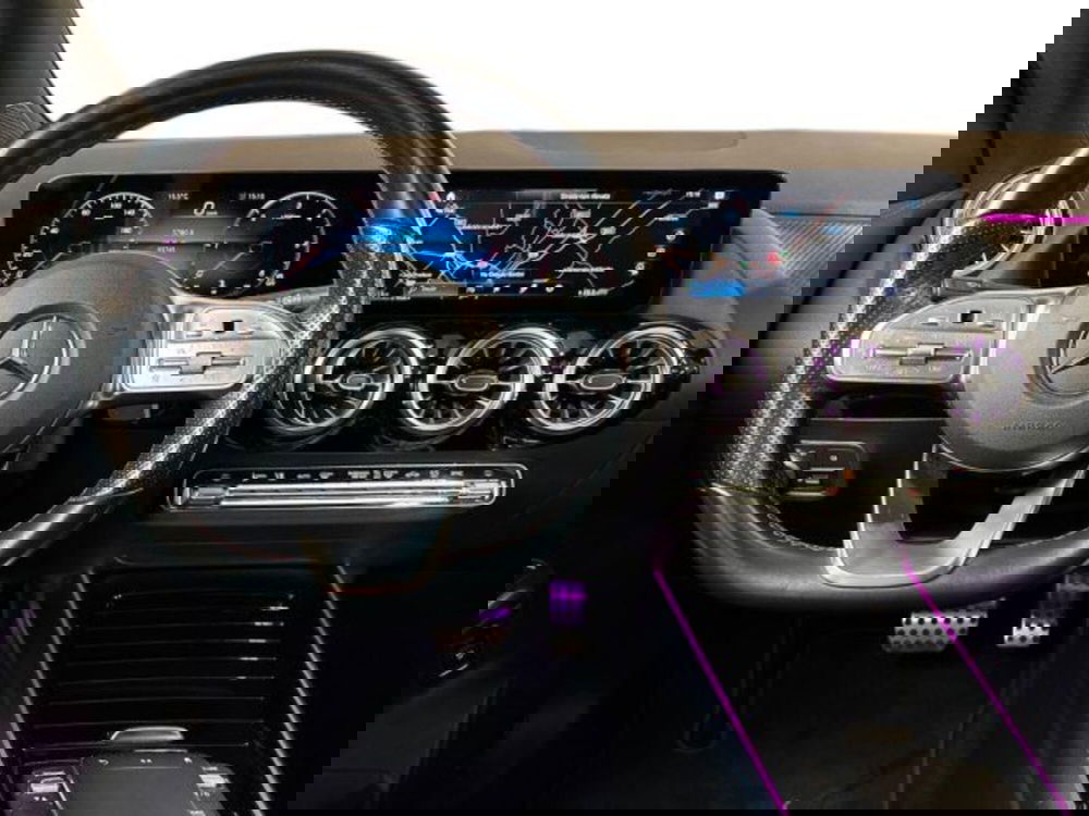 Mercedes-Benz GLA SUV usata a Bologna (11)