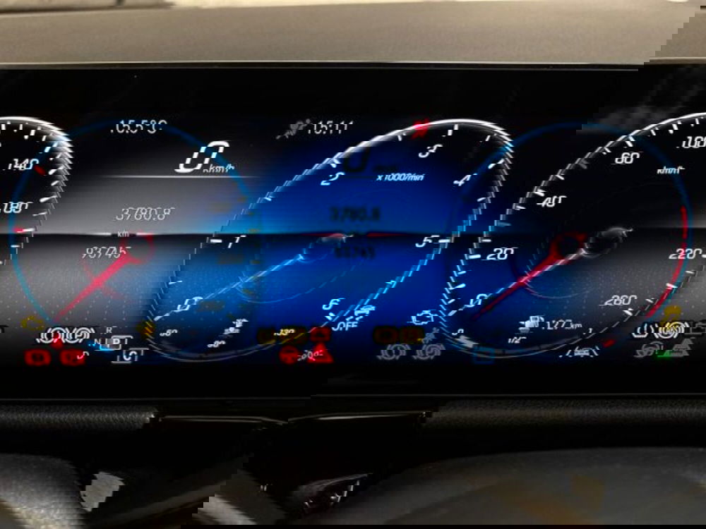 Mercedes-Benz GLA SUV usata a Bologna (13)