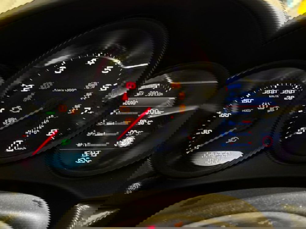 Porsche 718 Cayman  usata a Bologna (17)