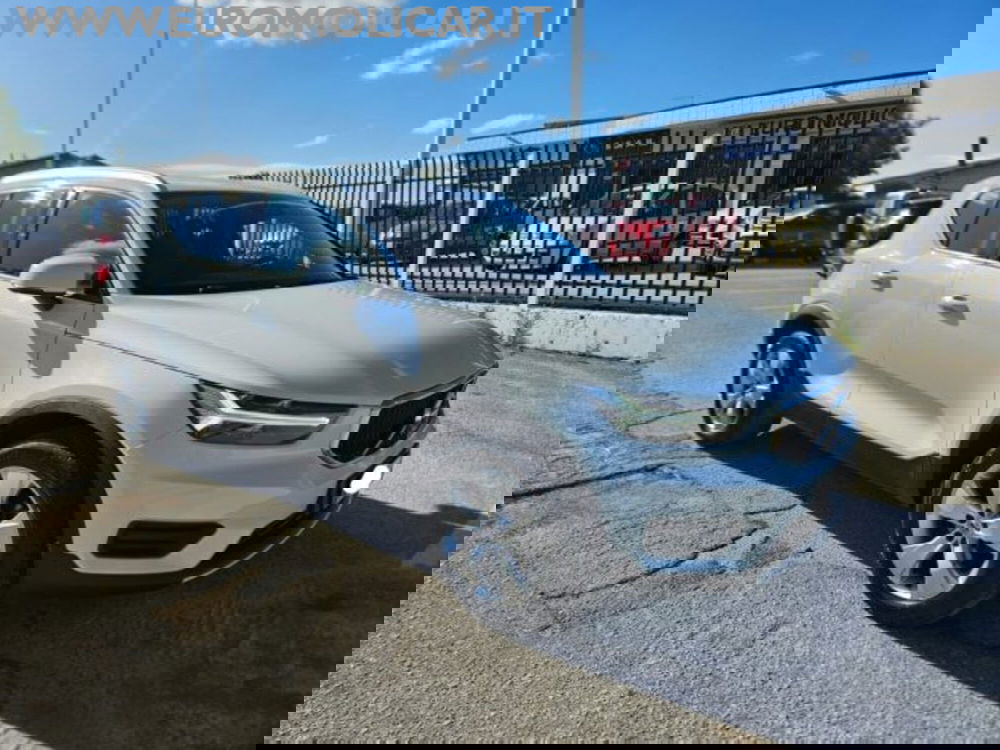 Volvo XC40 usata a Campobasso (2)