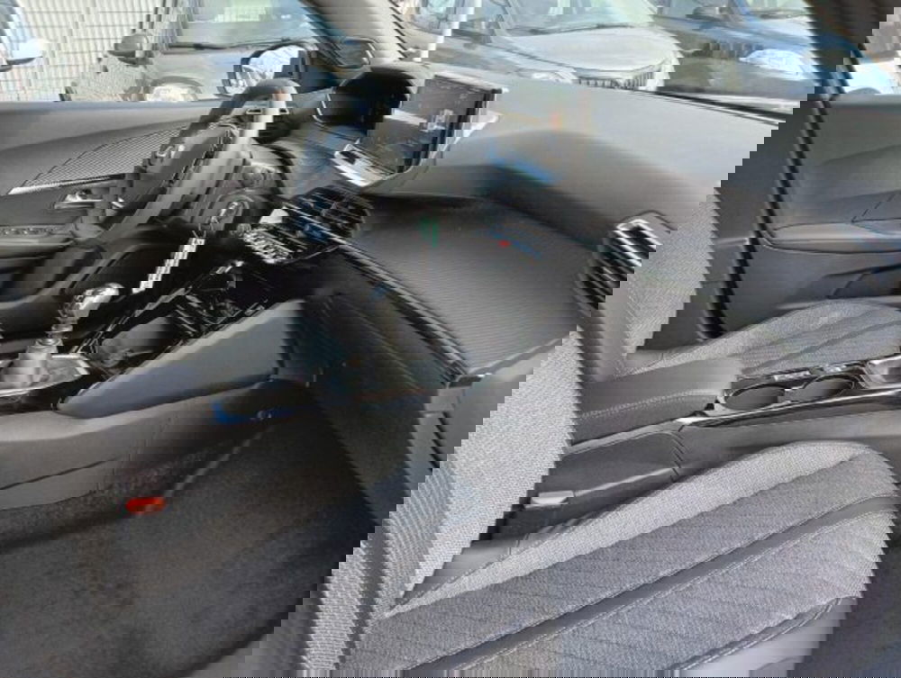 Peugeot 2008 nuova a Brescia (16)