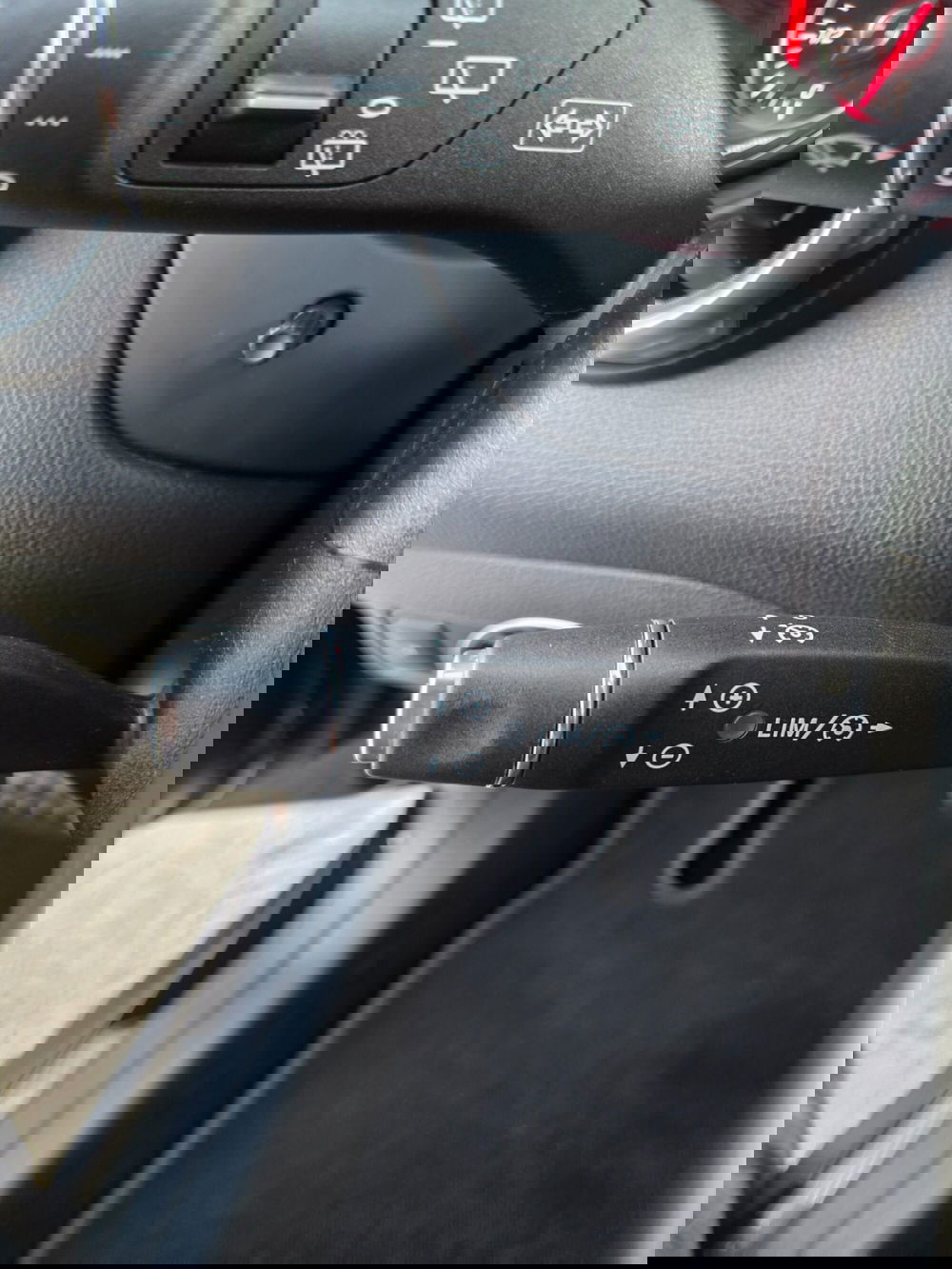 Mercedes-Benz GLA SUV usata a Torino (19)