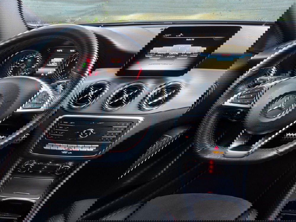 Mercedes-Benz GLA SUV usata a Torino (8)