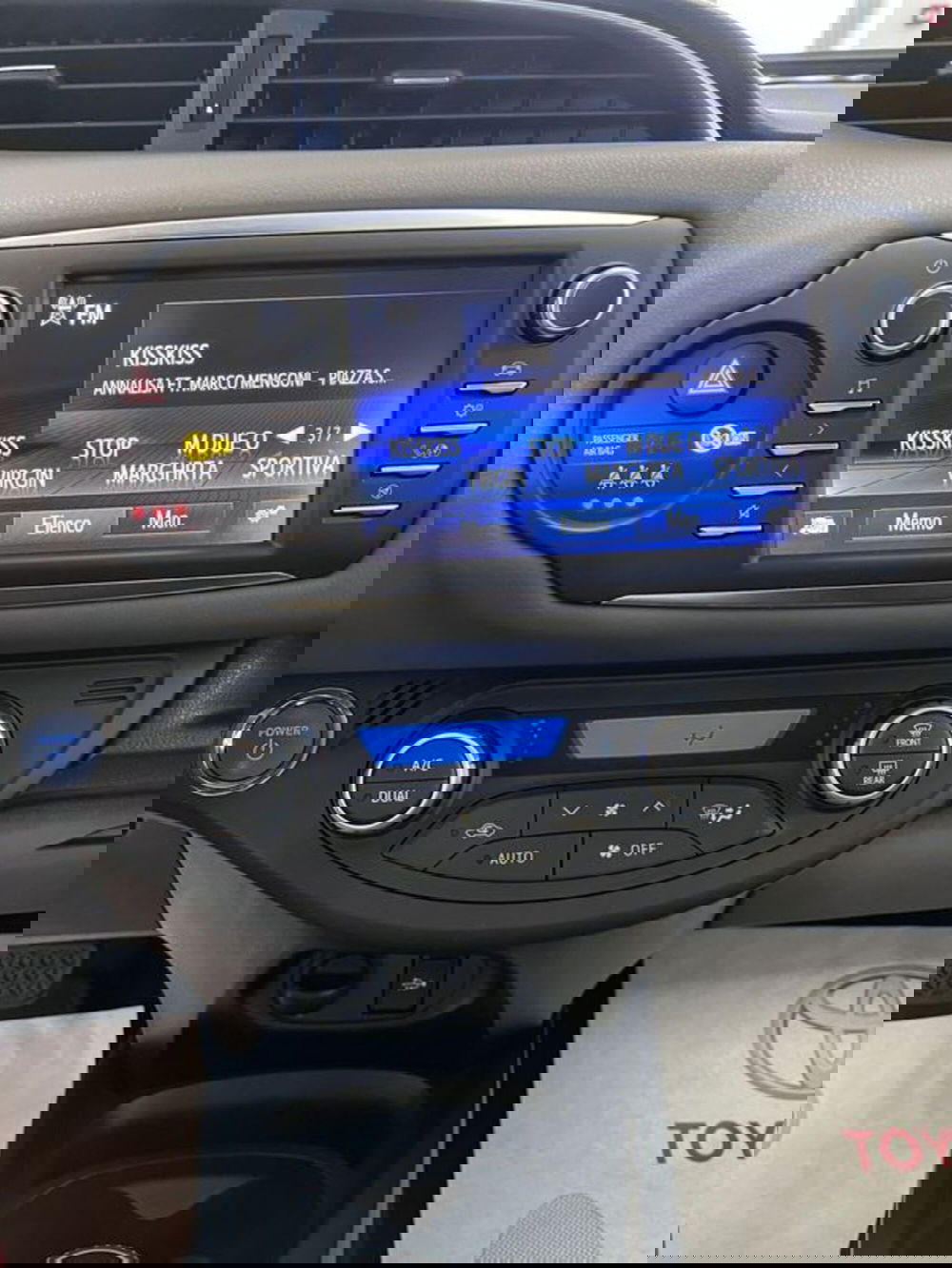 Toyota Yaris usata a Prato (12)