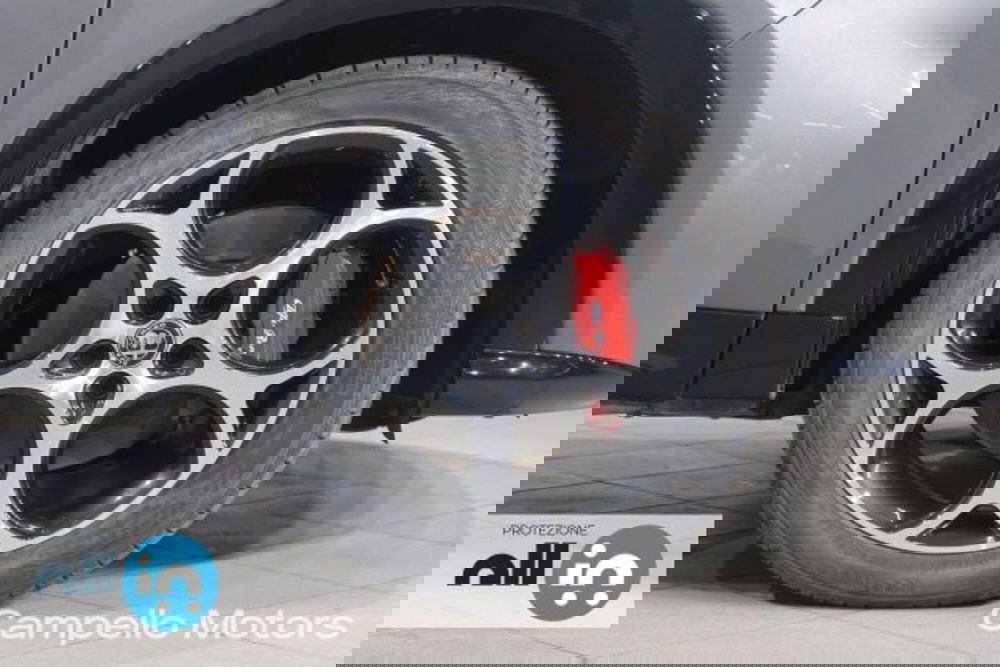 Alfa Romeo Tonale usata a Venezia (19)