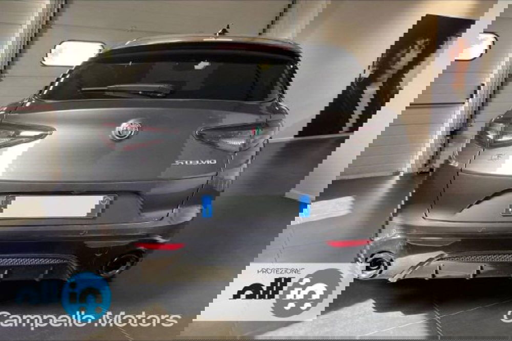 Alfa Romeo Stelvio usata a Venezia (5)