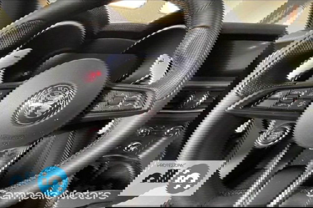 Alfa Romeo Stelvio usata a Venezia (9)