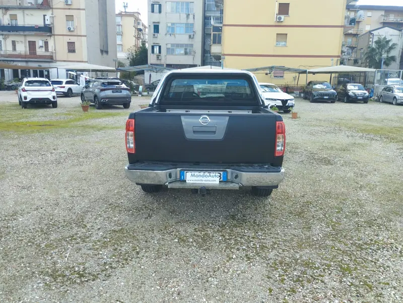 Nissan Navara usata a Palermo (4)