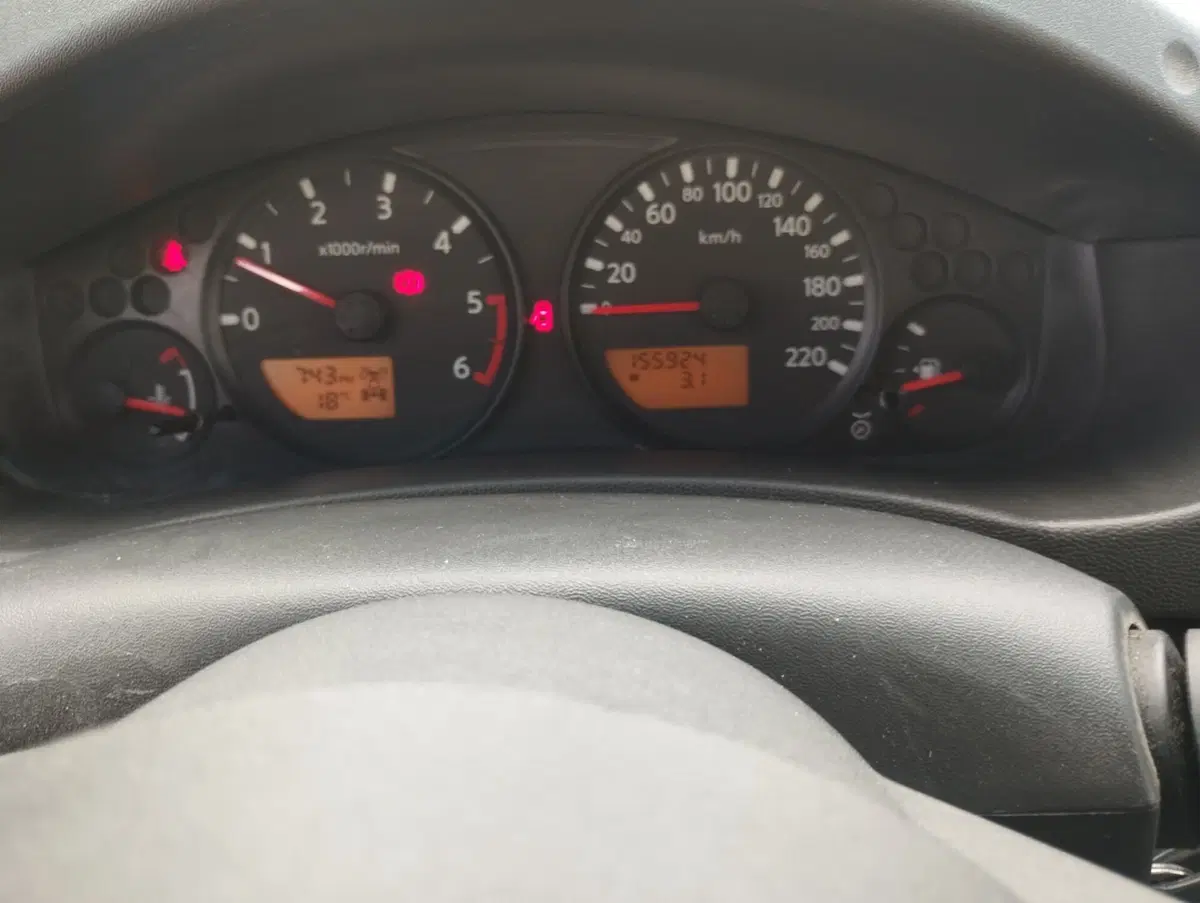 Nissan Navara usata a Palermo (6)