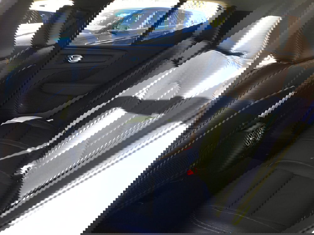 Volvo XC40 usata a Napoli (6)