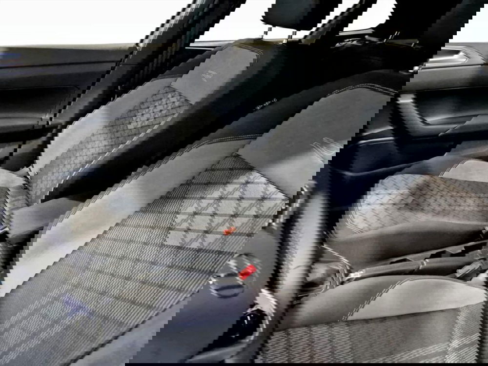 Volkswagen Taigo usata a Padova (13)