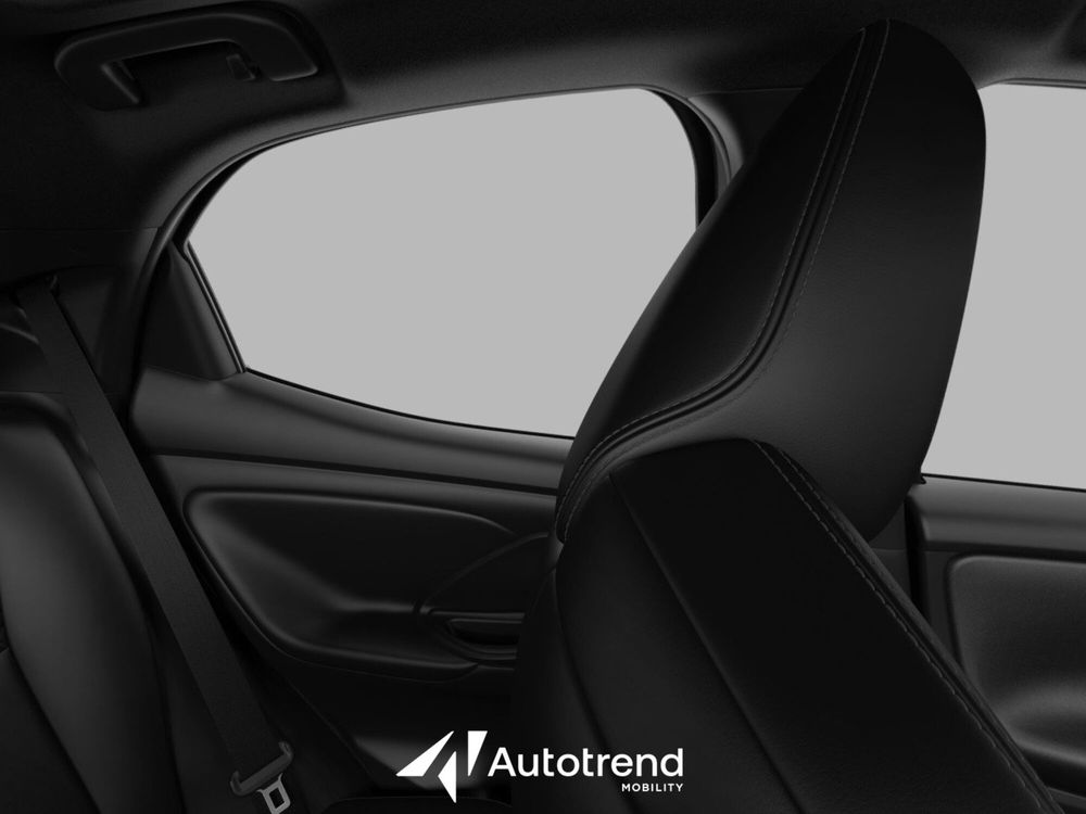 Mazda Mazda2 Hybrid nuova a Bari (10)