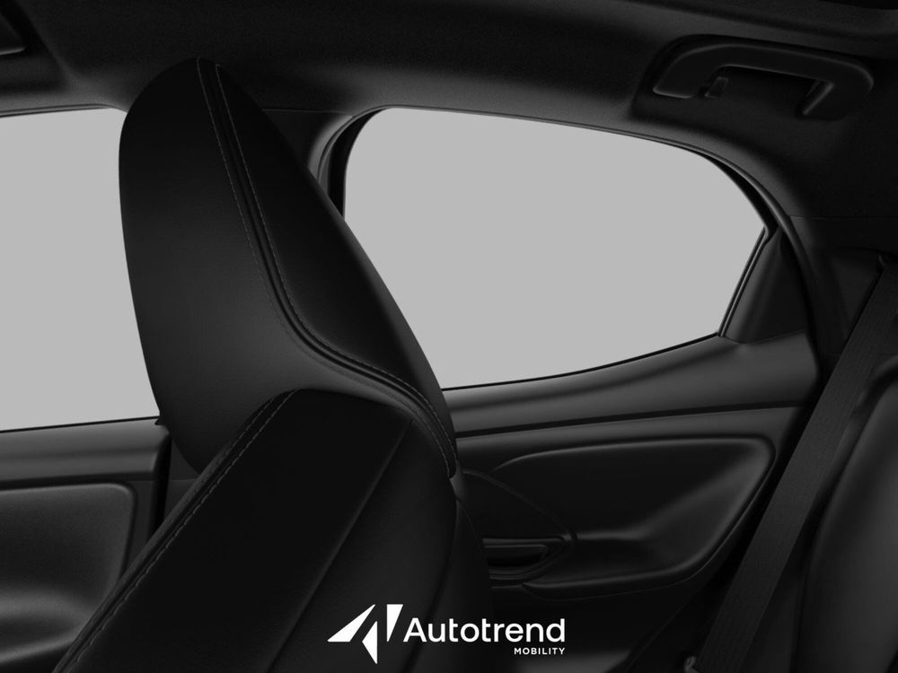 Mazda Mazda2 Hybrid nuova a Bari (11)