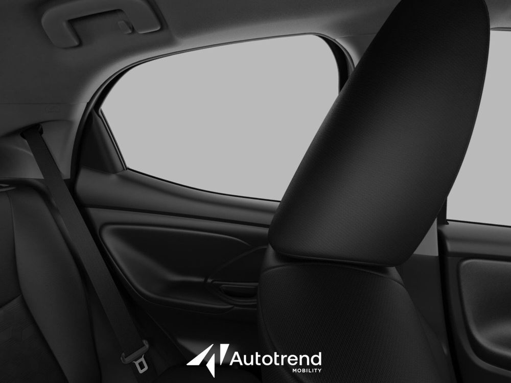 Mazda Mazda2 Hybrid nuova a Bari (10)