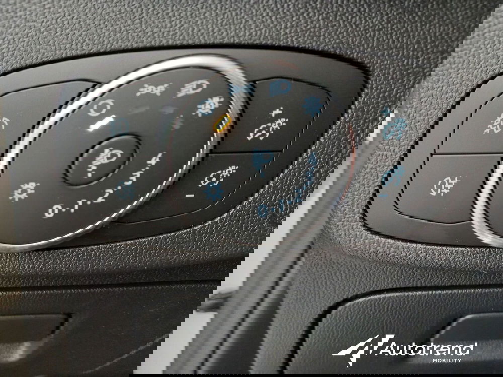 Ford Focus Station Wagon usata a Bari (14)