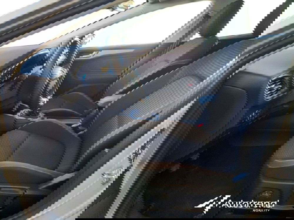 Ford Focus Station Wagon usata a Bari (6)