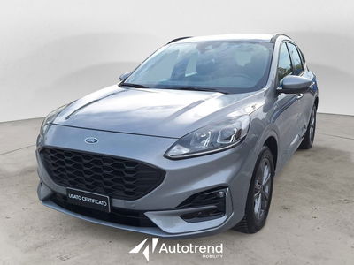 Ford Kuga 1.5 EcoBlue 120 CV 2WD ST-Line del 2022 usata a Bari