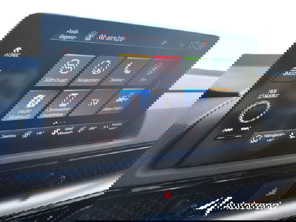 Honda CR-V usata a Bari (10)