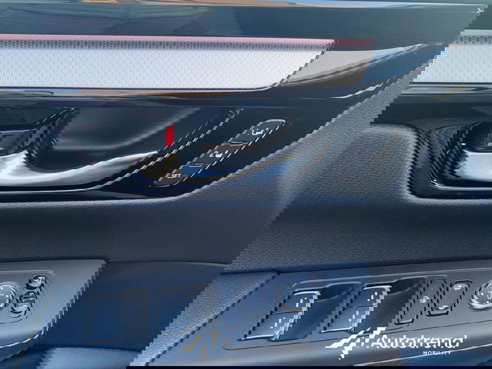 Honda CR-V usata a Bari (14)