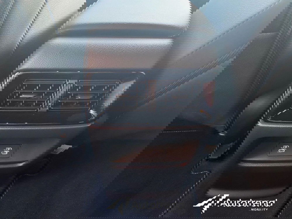 Honda CR-V usata a Bari (16)