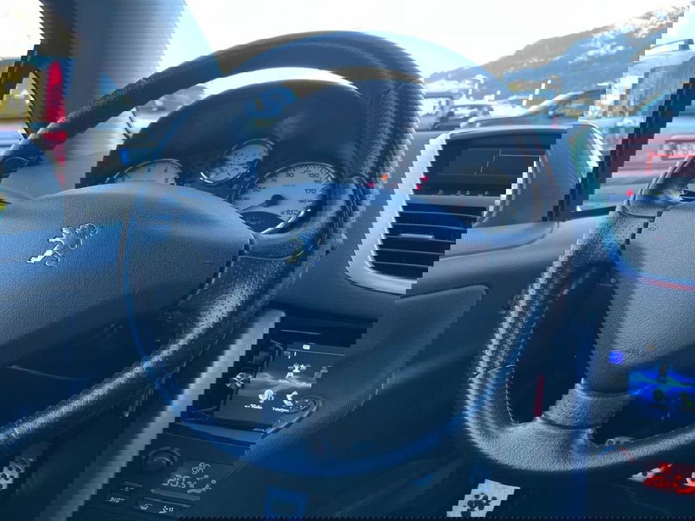 Peugeot 207 Cabrio usata a Sondrio (15)