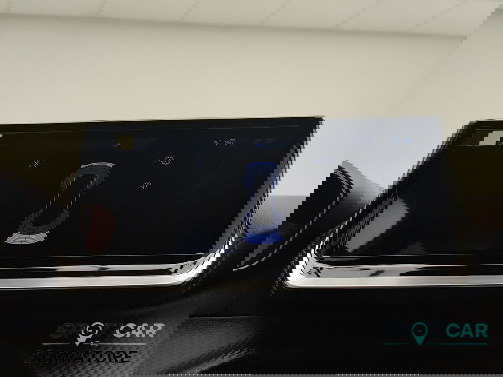 Peugeot 2008 nuova a Como (9)