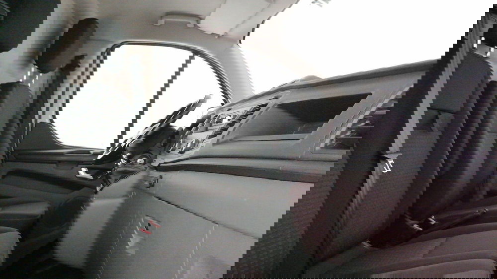 Ford Transit Custom Furgone usata a Roma (6)